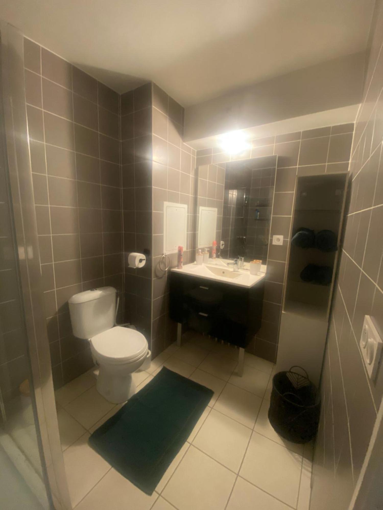 Chambre Privee Sdb Kitchenette Proche De Paris Saint-Ouen  Eksteriør billede